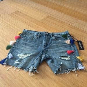 🌻Nwt blanknyc shorts size 25